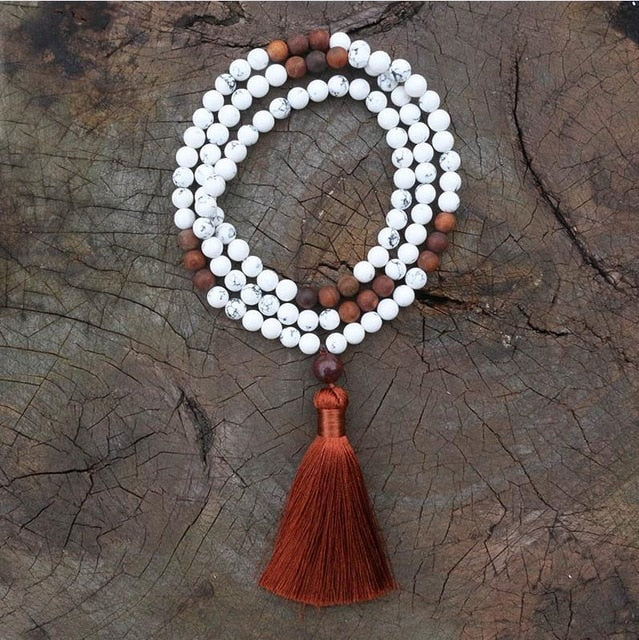 Japamala em Pedra Howlita Branca e Ônix  Envelhecido + PULSEIRA GRÁTIS