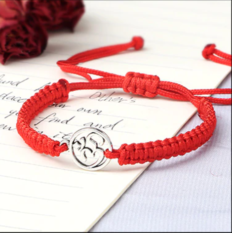 Pulseira Mantra OM - Feito a Mão